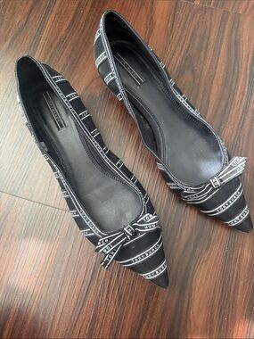 Tory Burch Black Logo-Trim Pointed Ballet Flats with Bow